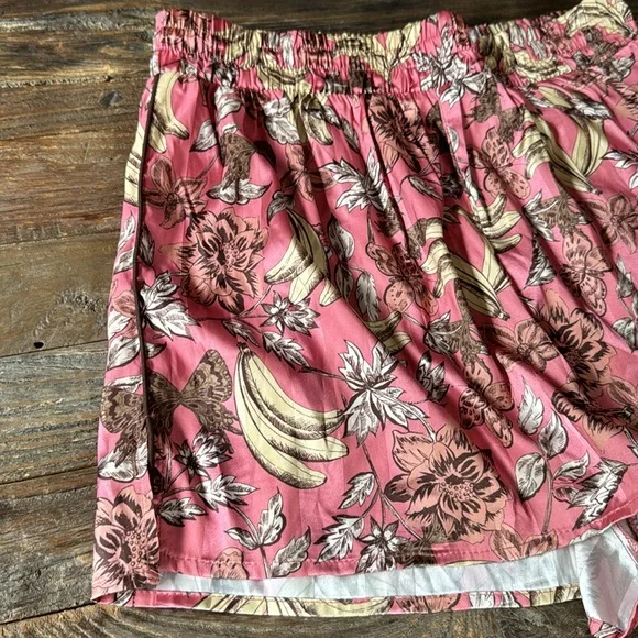 Free People Pillow Talk floral banana print poly short set pajamas EUC size M - Picture 9 of 9